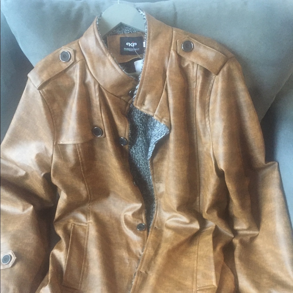 Men’s Tan Jacket